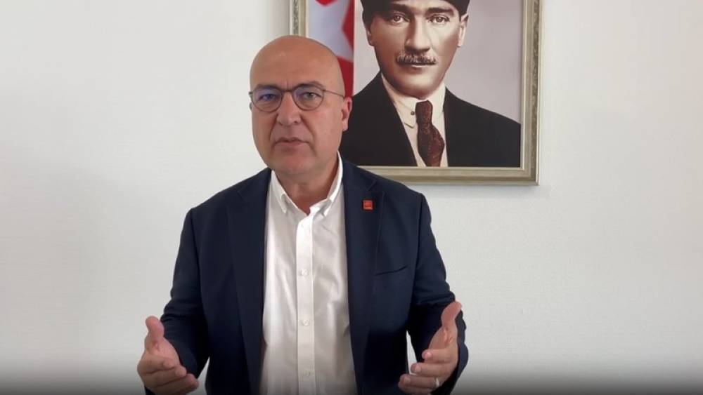 CHP’li Murat Bakan’dan Valiler Kararnamesine Tepki: 'Parti devletin somutlaşmış hali' 