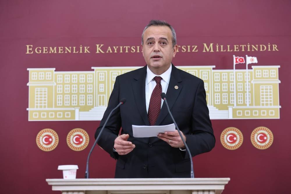 Saadet Partisi TBMM’de yeniden grup kurdu: DEVA’lı iki vekilin katılımıyla sayı 21 oldu 