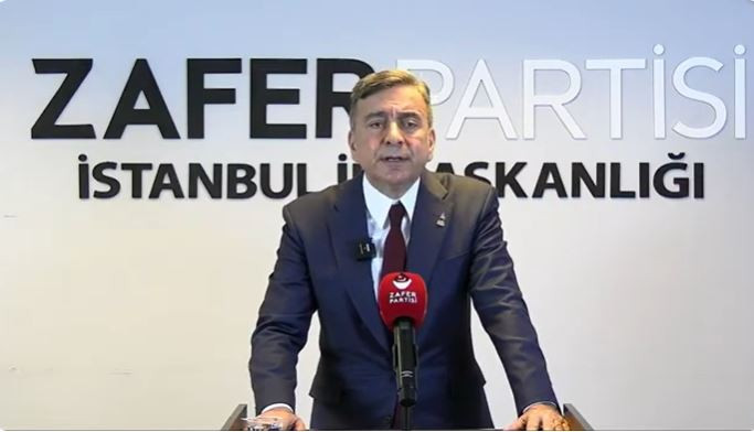 Azmi Karamahmutoğlu, ''Esad düştü, kel göründü'